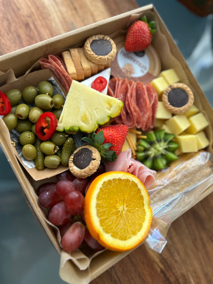 Grazing Savoury Box (small)